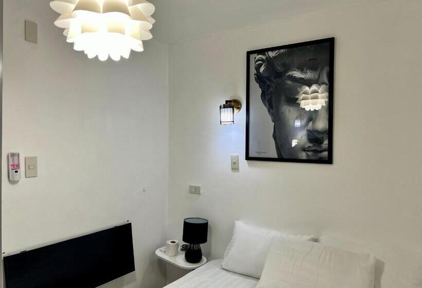 Superior Studio, Staycation Condotel Room To Stay Paranaque