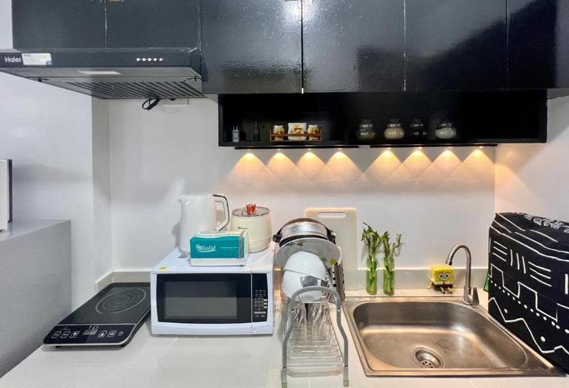 Superior Studio, Staycation Condotel Room To Stay Paranaque