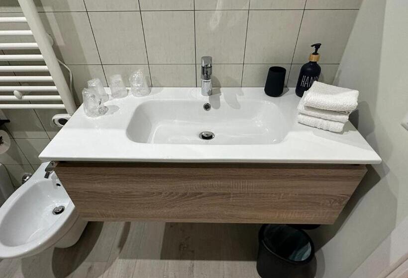 4인용 스탠다드 룸, Muralta Suite & Luxury Rooms