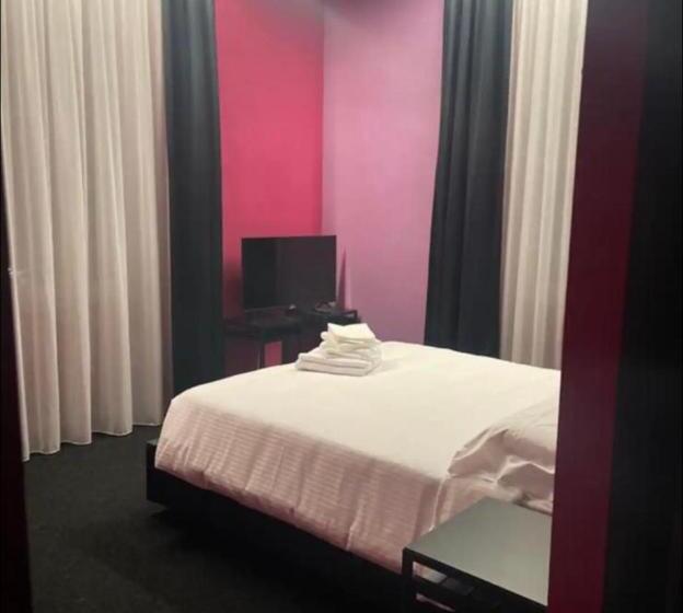 اتاق استاندارد, Saba Suite Roma