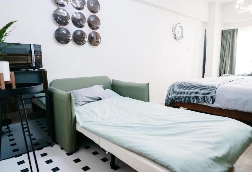 1 Schlafzimmer Apartment mit Balkon, D91新宿最中心 東新宿站5分 Shinjuku Center 5 Mins To Station, Max 4p 直达新宿 涉谷 表参道 池袋 上野 代代木 银座 原宿