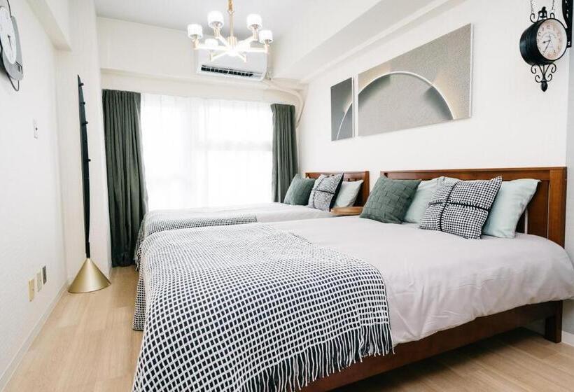 1 Schlafzimmer Apartment mit Balkon, D91新宿最中心 東新宿站5分 Shinjuku Center 5 Mins To Station, Max 4p 直达新宿 涉谷 表参道 池袋 上野 代代木 银座 原宿