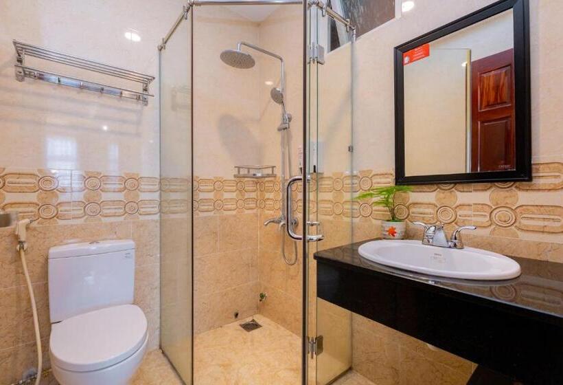 اتاق استاندارد, Anh Tuấn