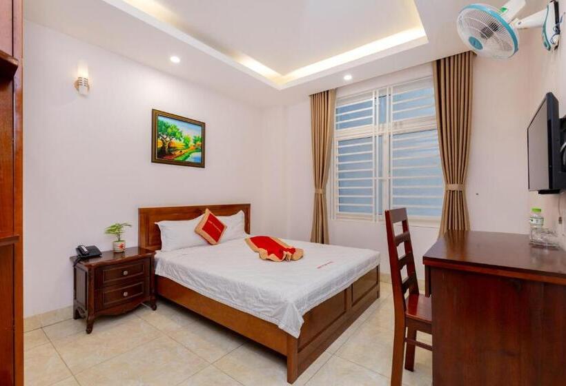 اتاق استاندارد, Anh Tuấn