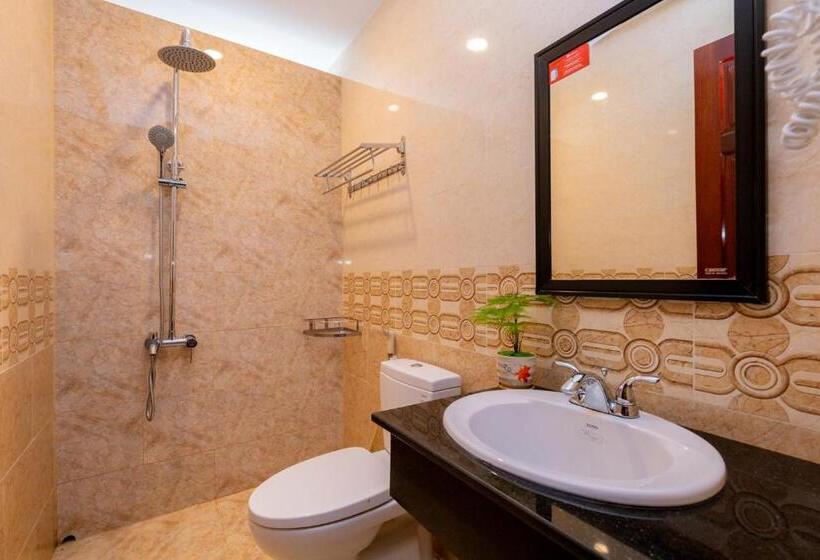 اتاق استاندارد, Anh Tuấn