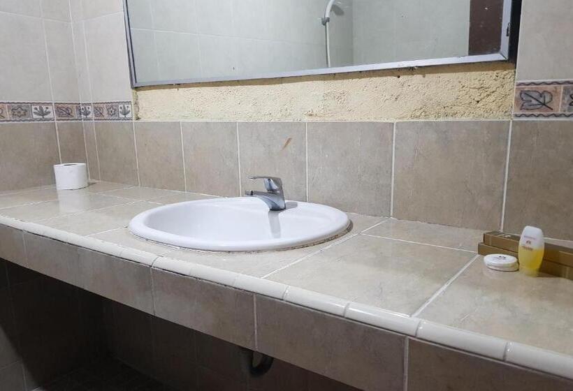 Люкс Повышенной Комфортности, Capital O 93393 Hermina