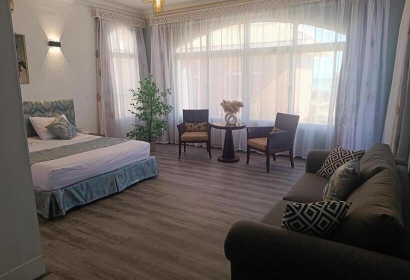 اتاق لوکس با بالکن, Vila Maia Hurghada