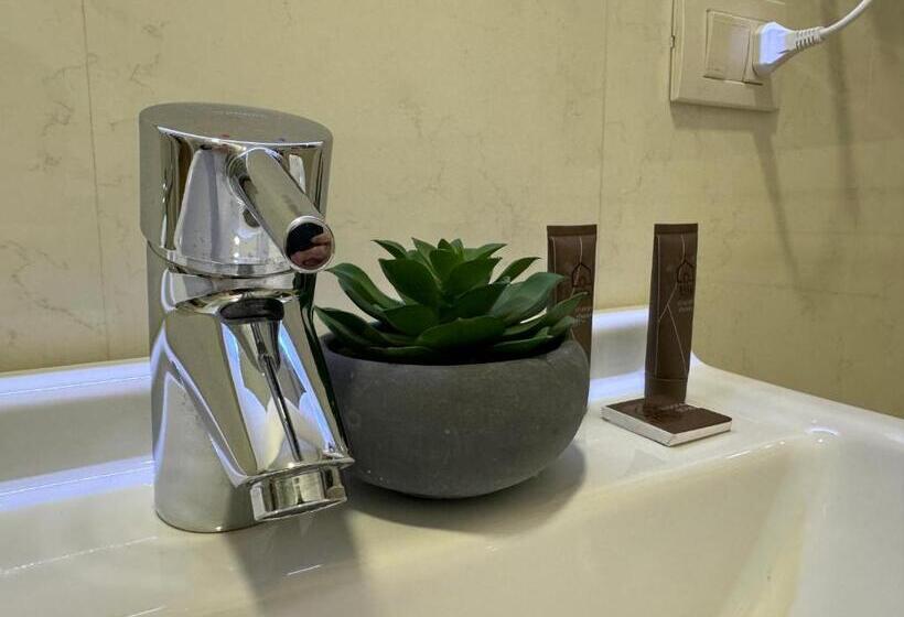 اتاق استاندارد سه نفره, Feel   Bellavista Suites