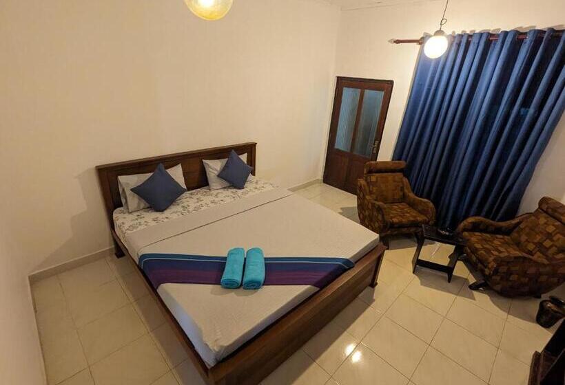 اتاق لوکس با تخت بزرگ, Ceyio Traditional Villa