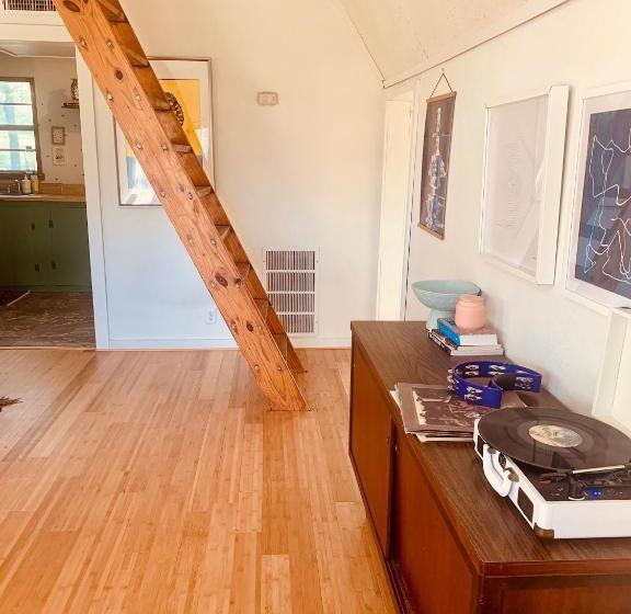 스탠다드 방갈로 침실 2개, Mosaic On The Hill