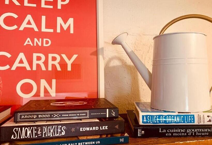 스탠다드 방갈로 침실 2개, Mosaic On The Hill