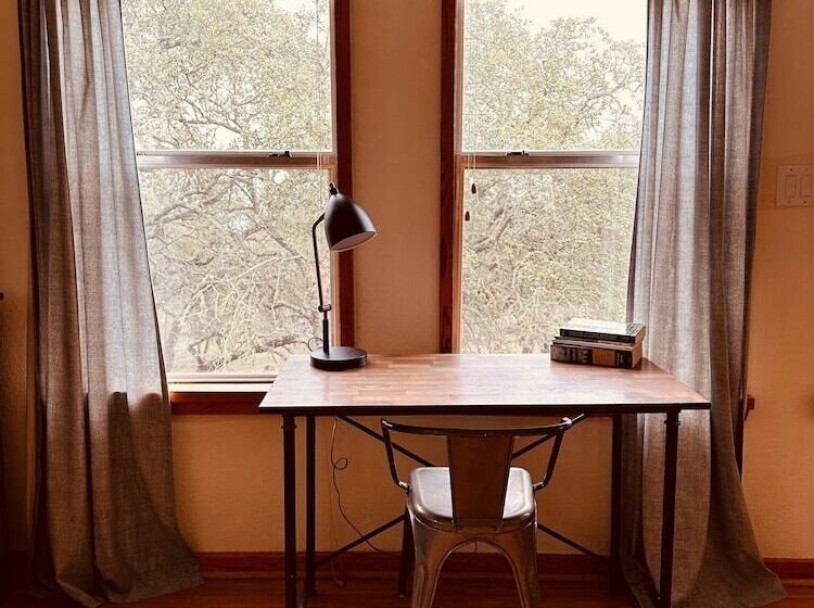 스위트, Mosaic On The Hill