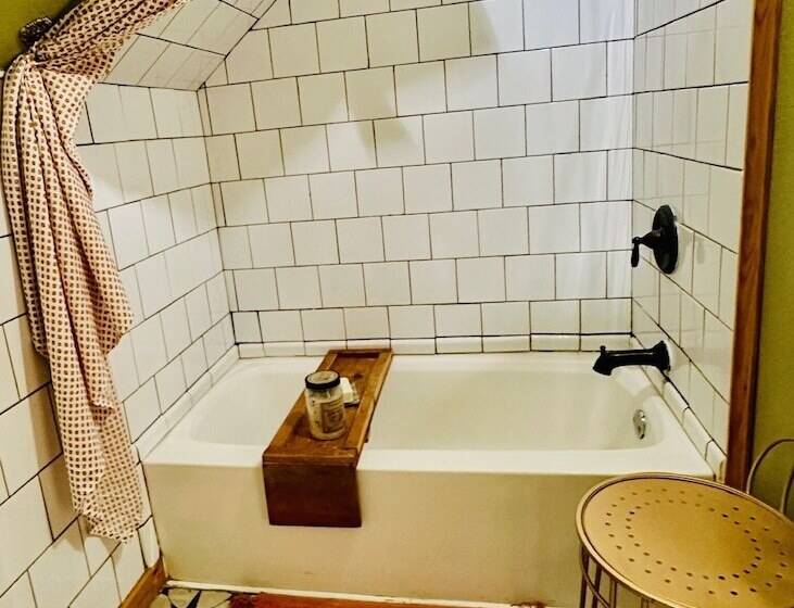 스위트, Mosaic On The Hill