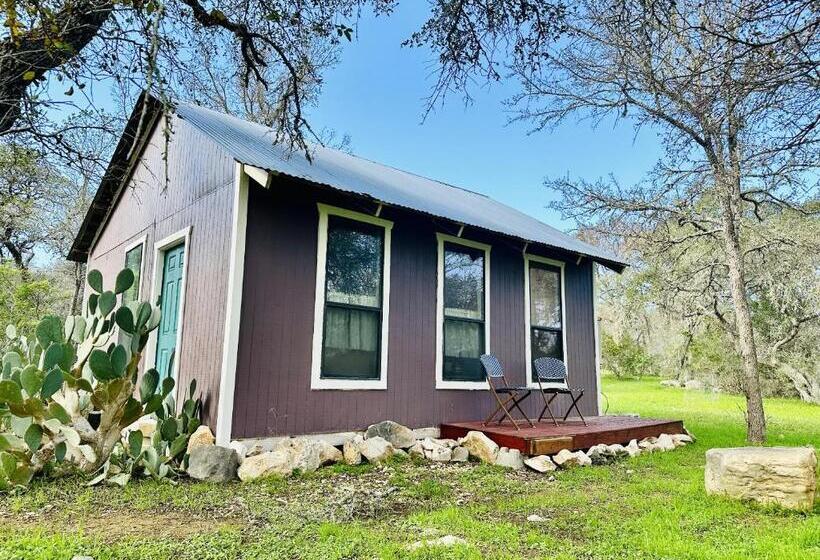 스탠다드 방갈로, Mosaic On The Hill