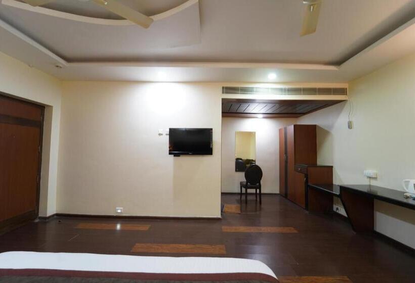 חדר דלוקס, Dvr Mansion