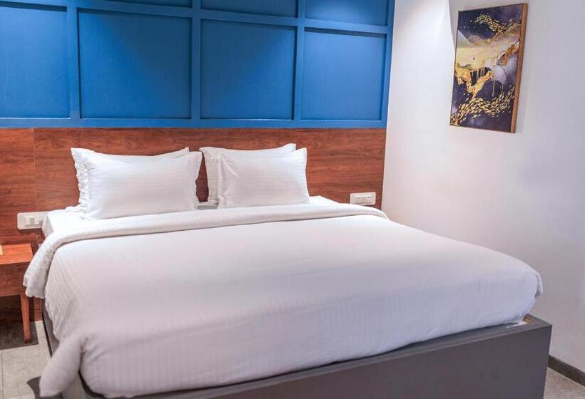 غرفة قياسية, Hudson Resorts