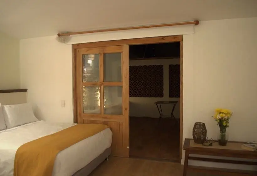 Perhehuone, La Corada