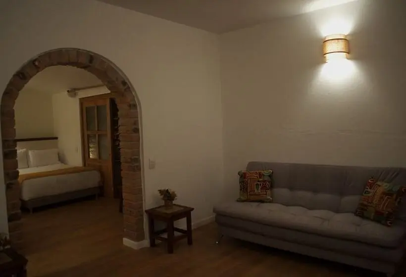 Perhehuone, La Corada