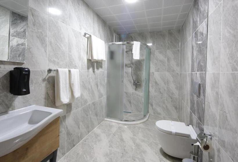 اتاق استاندارد سه نفره, Hisarhan Otel