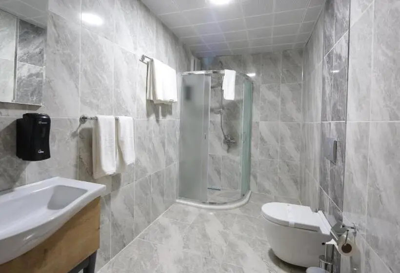 اتاق استاندارد سه نفره, Hisarhan Otel