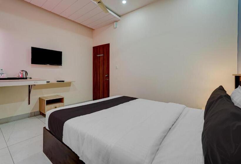 Quarto Estandar, Oyo Madira