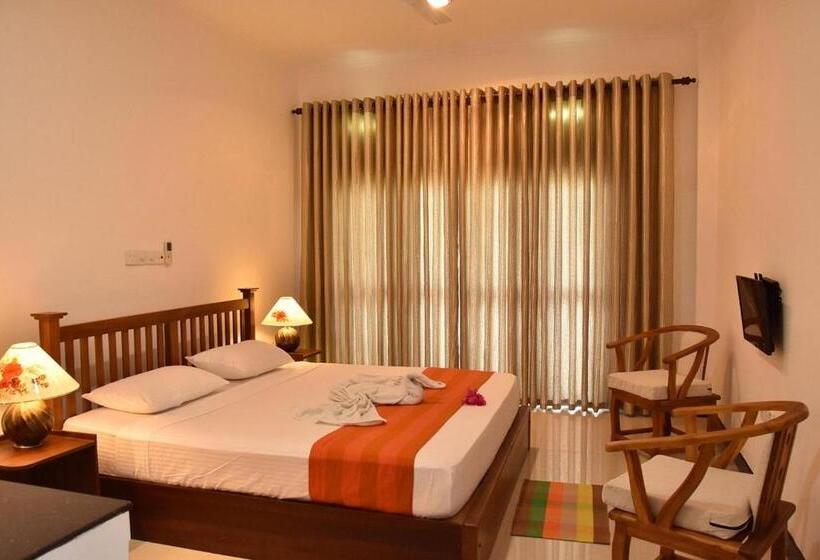 스탠다드 발코니 룸 바다 전망, Residence Riveira