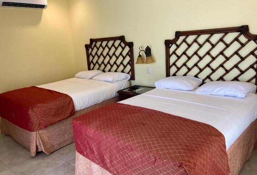 اتاق استاندارد با بالکن, Honduras Shores Plantations