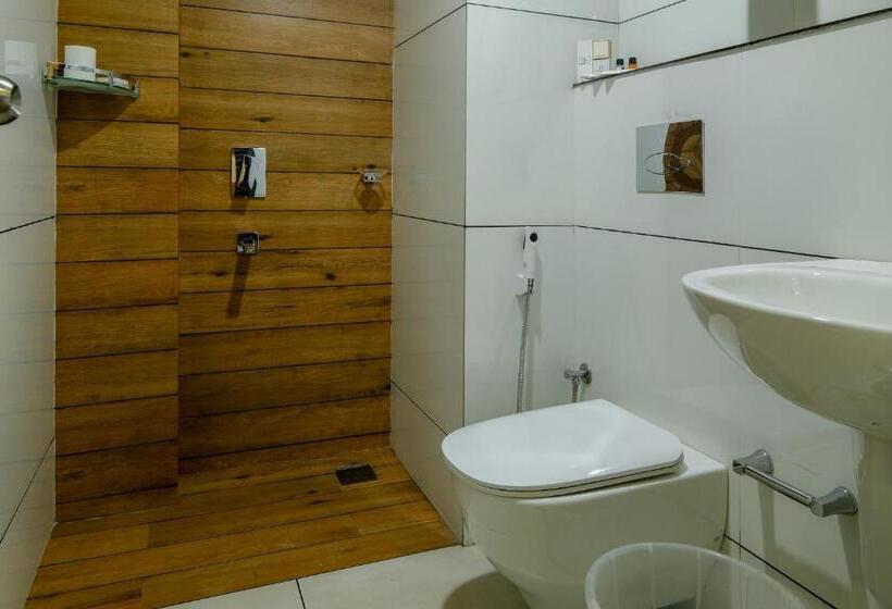 Quarto Economy, The Heartland Business Hotel, Trivandrum
