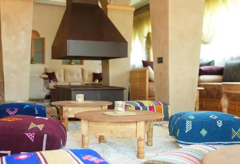 Villa 1 Makuuhuone, Maison D Hôtes Errafiqi