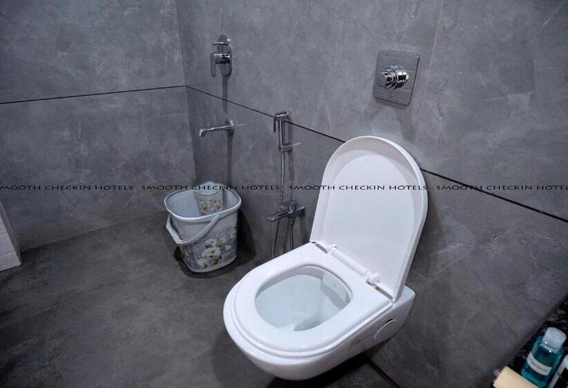 Standard Single Room, Smooth Checkin By Hotel Triton