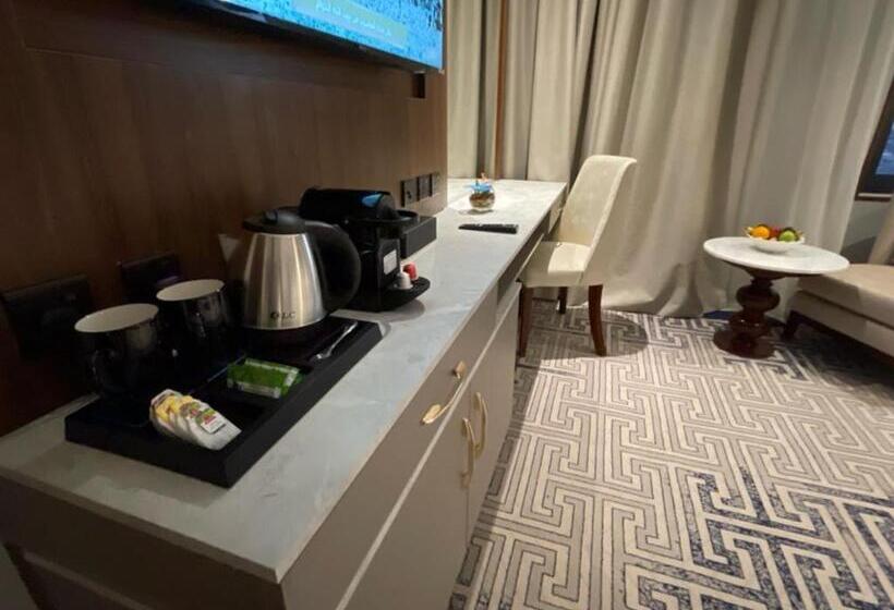 Şehir Manzaralı Lüks Oda, Five Seasons