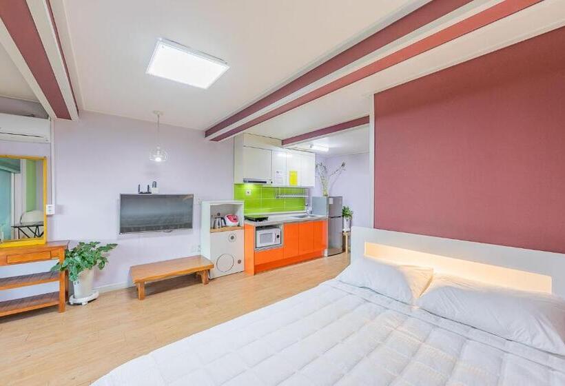 Camera Standard con Terrazza, 순천만 갈대숲 호스텔