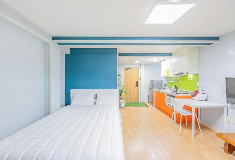 Camera Standard con Terrazza, 순천만 갈대숲 호스텔