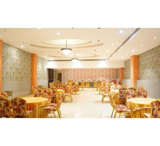 이그제큐티브 스위트, Aa Hotels & Resorts Chandigarh Zirakpur