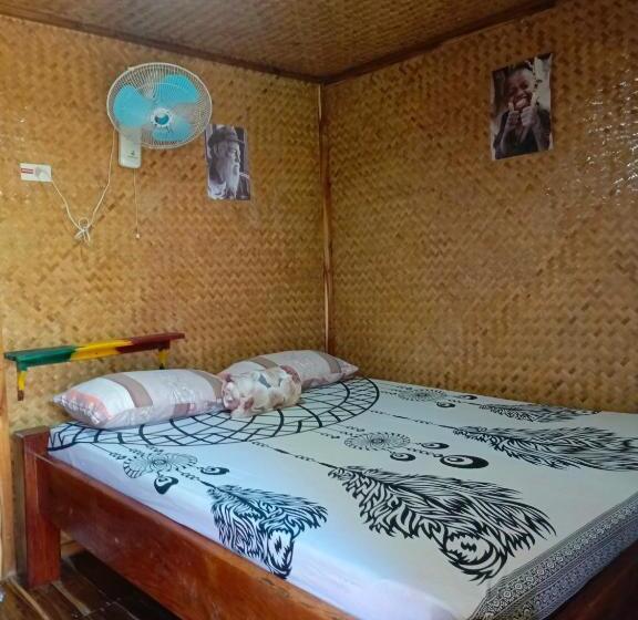 Standard Room Garden View, Castaway Native Huts