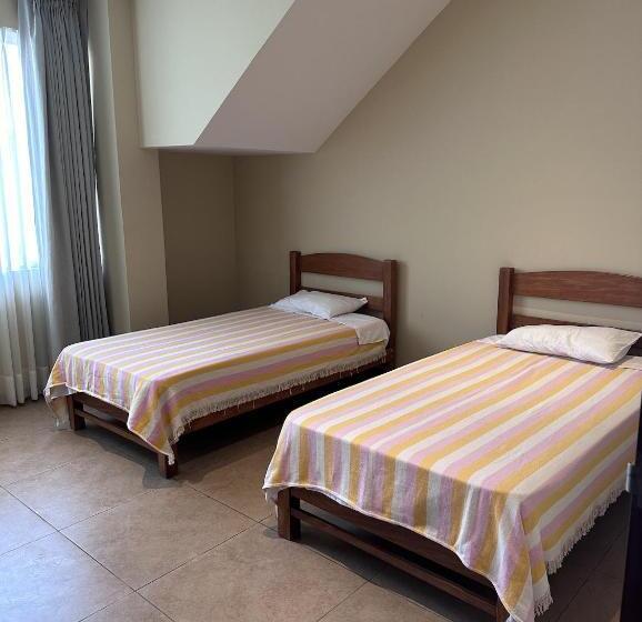 اتاق استاندارد, Yolo House Beach