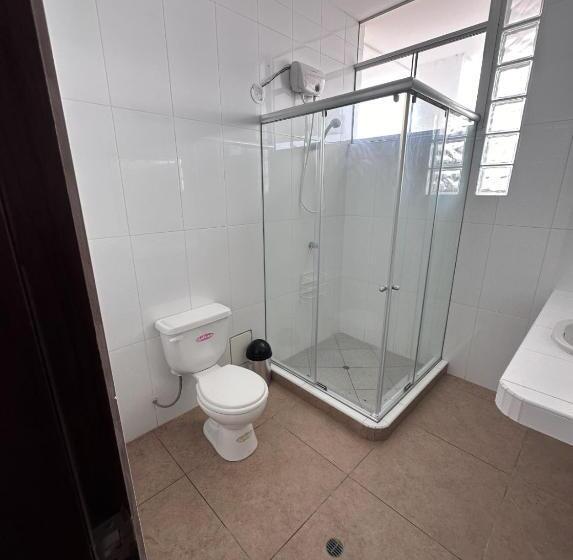 اتاق لوکس با چشمانداز دریا, Yolo House Beach