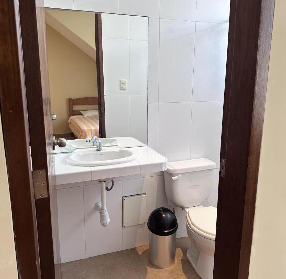 اتاق لوکس, Yolo House Beach