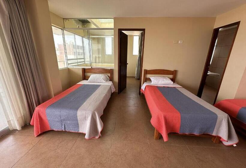 اتاق خانوادگی, Yolo House Beach