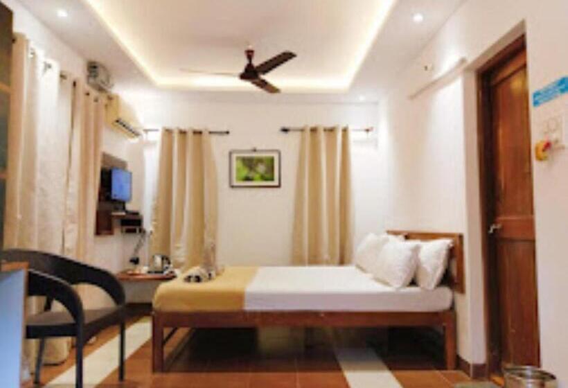 Номер Deluxe, Blue Sea Beach Resort Malvan