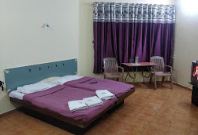 غرفة ديلوكس, Alpha