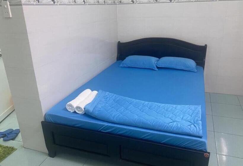 اتاق استاندارد, Spot On 1218 Nha Nghi Hung Thinh