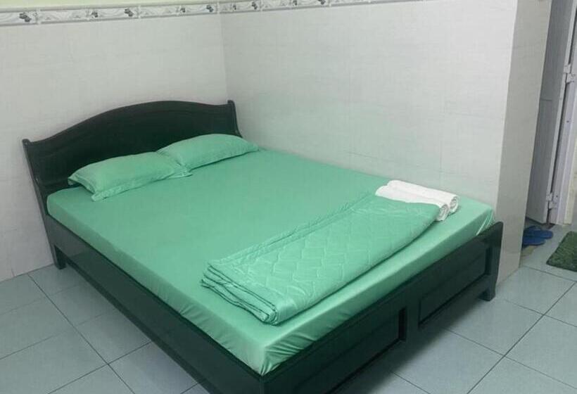 اتاق استاندارد, Spot On 1218 Nha Nghi Hung Thinh