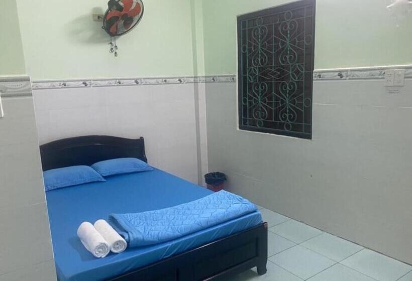 اتاق استاندارد, Spot On 1218 Nha Nghi Hung Thinh