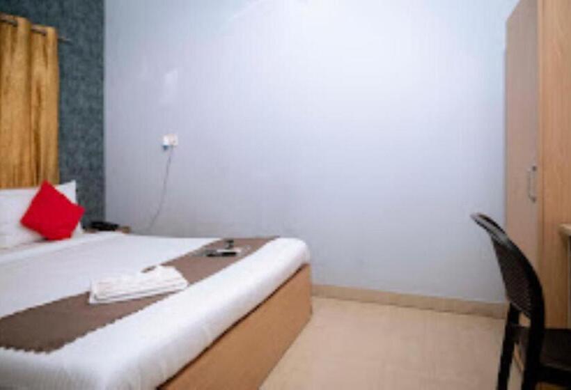 豪华单人间, Town & Country Inn,guwahati