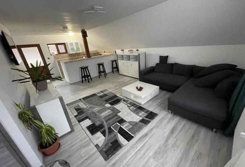 חדר משפחתי, Biertan 48 Guesthouse