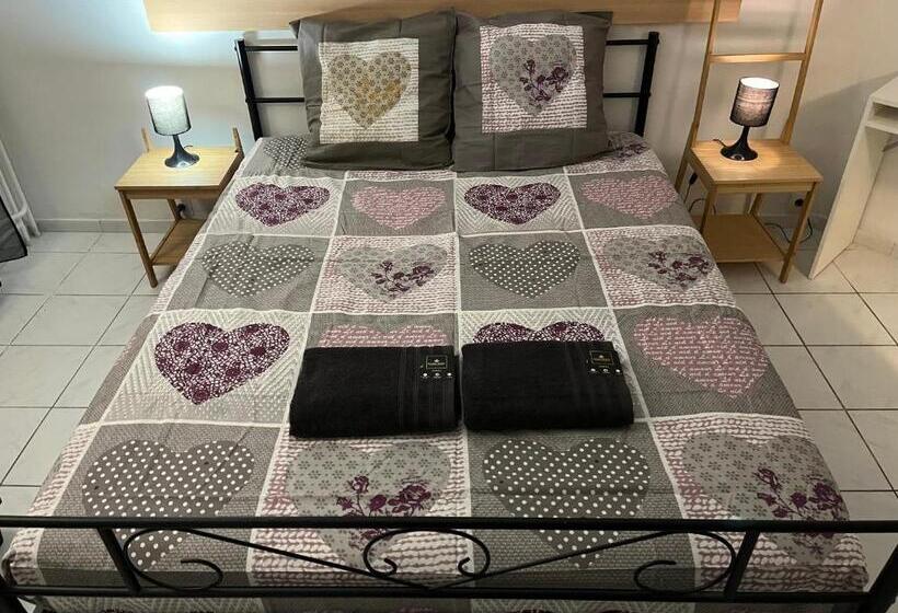 غرفة ديلوكس سرير كينج, Casanova Home