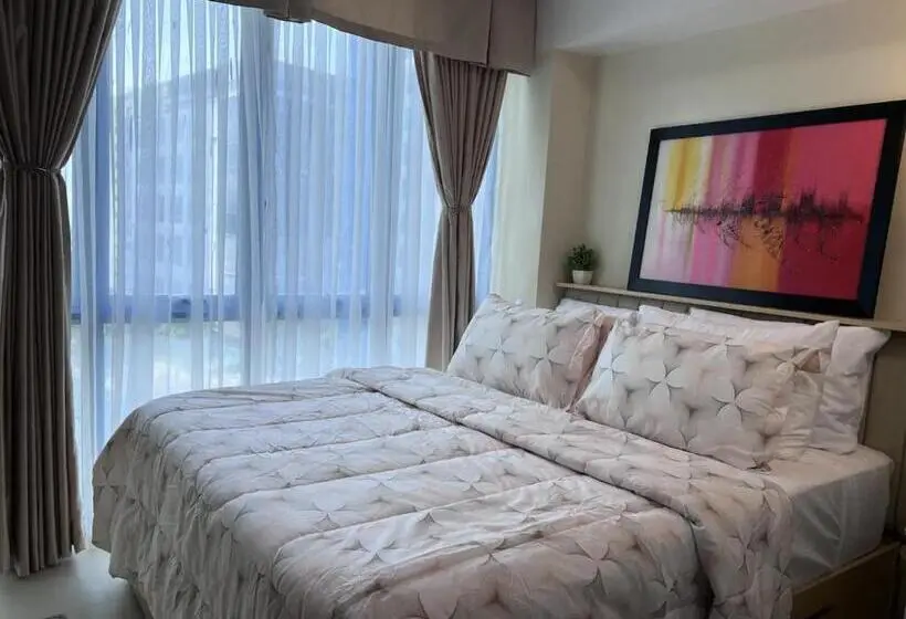 Superior-studio, 38 Park Avenue Condominium Cebu It Park Unit Freyja