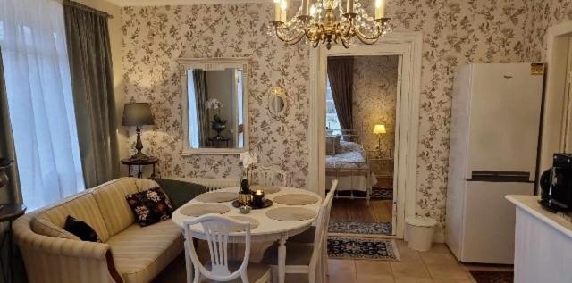 غرفة قياسية حمام مشترك, Wedbergs Rum