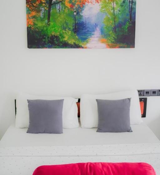 발코니 디럭스 룸, Avora Mount